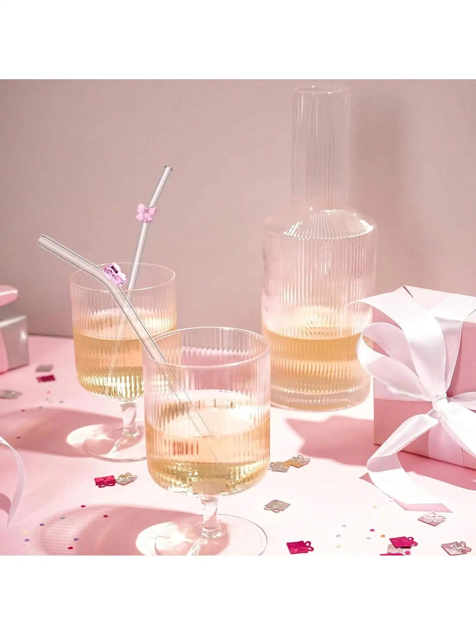7PCS Reusable Bow Glass Straws, Cute Bow Glass Straw with Cleaning Brush for Coffee Lover, Smoothies, Frozen Drinks, Tea, Juice